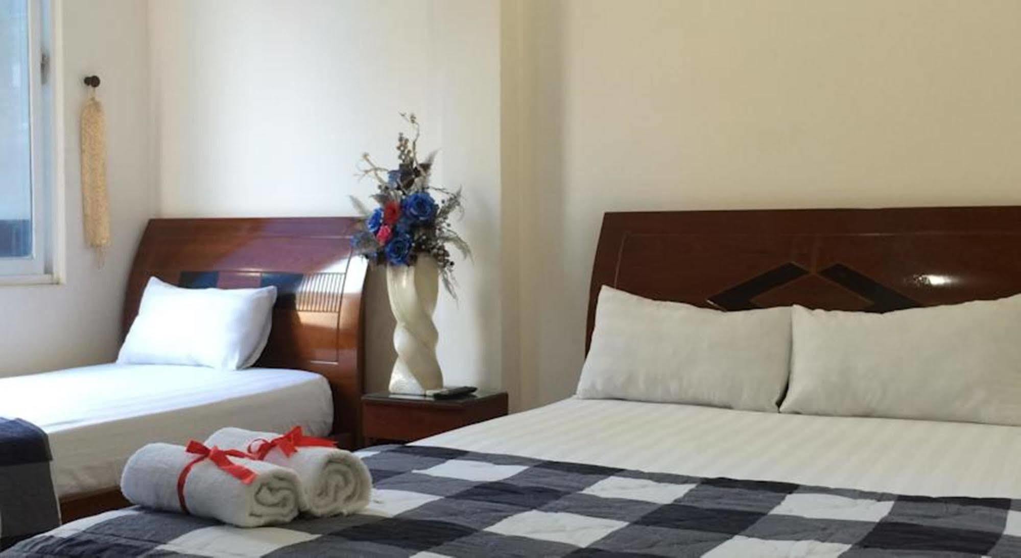 Hotel Tan Saigon *